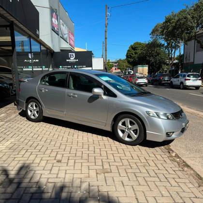 HONDA CIVIC 1.8 LXS 16V FLEX 4P MANUAL